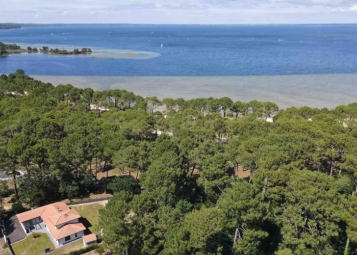 Maison Du Avec Lagon, De Nage, Jacuzzi * Biscarrosse