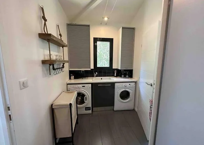 Maison Du Avec Lagon, De Nage, Jacuzzi Willa