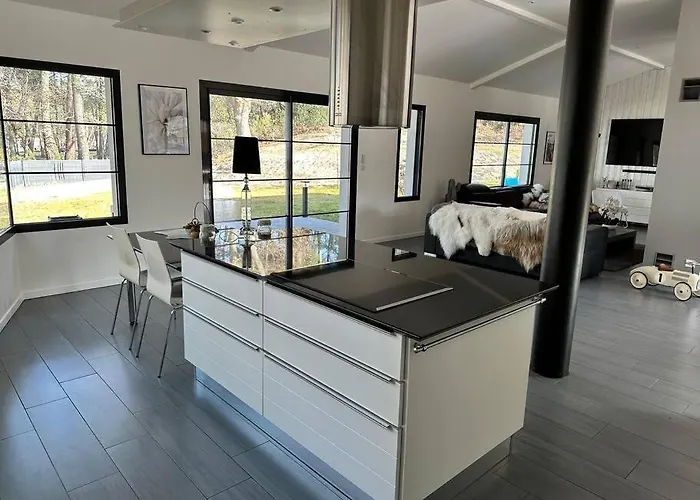 Maison Du Avec Lagon, De Nage, Jacuzzi *